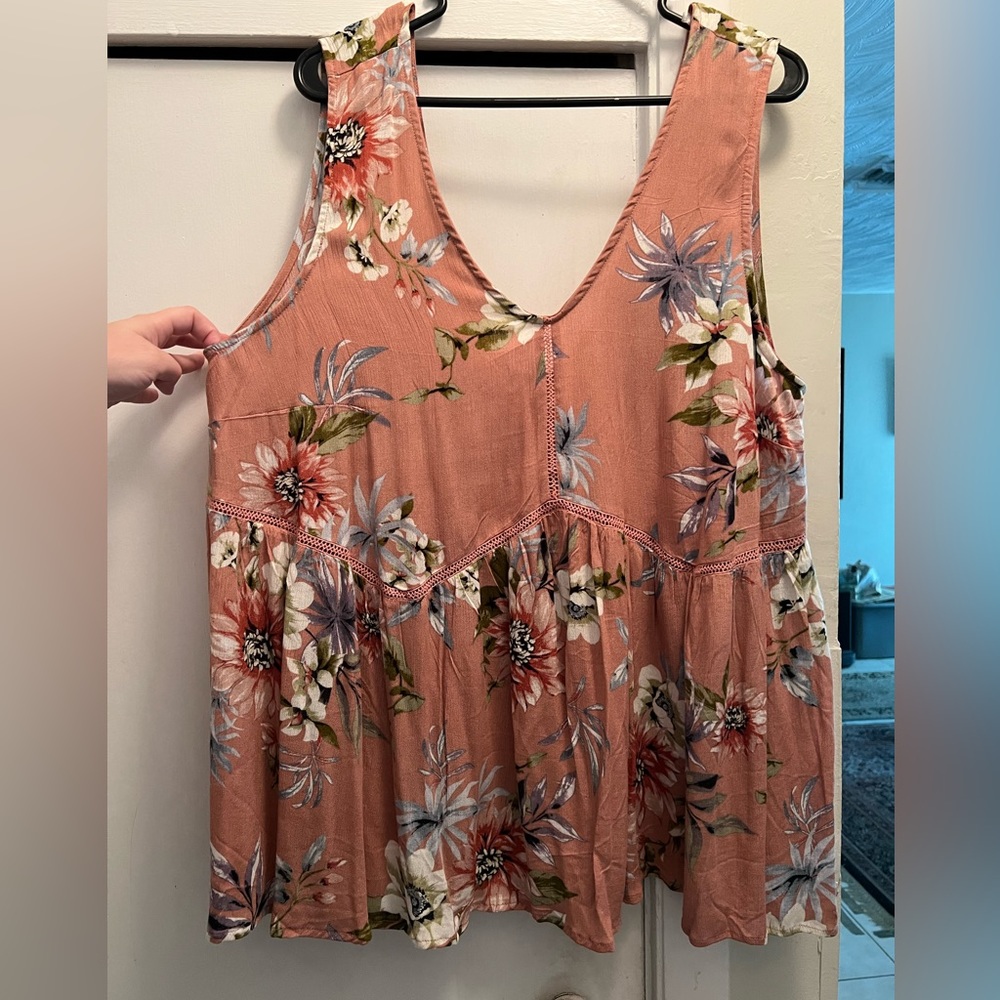 Pink floral flowy spring top XL